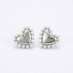 Luna Pearl Heart Studs