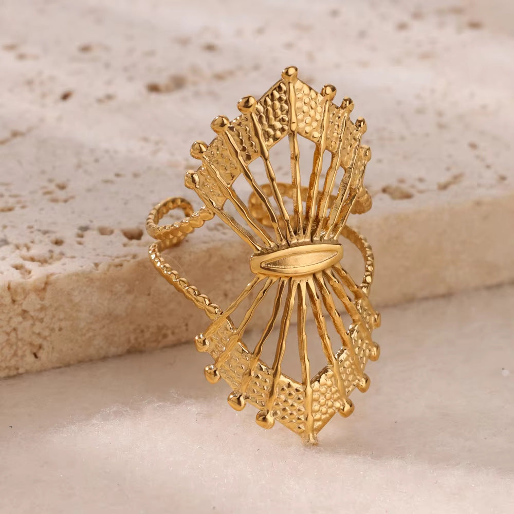 Regal Fan Filigree Statement Ring