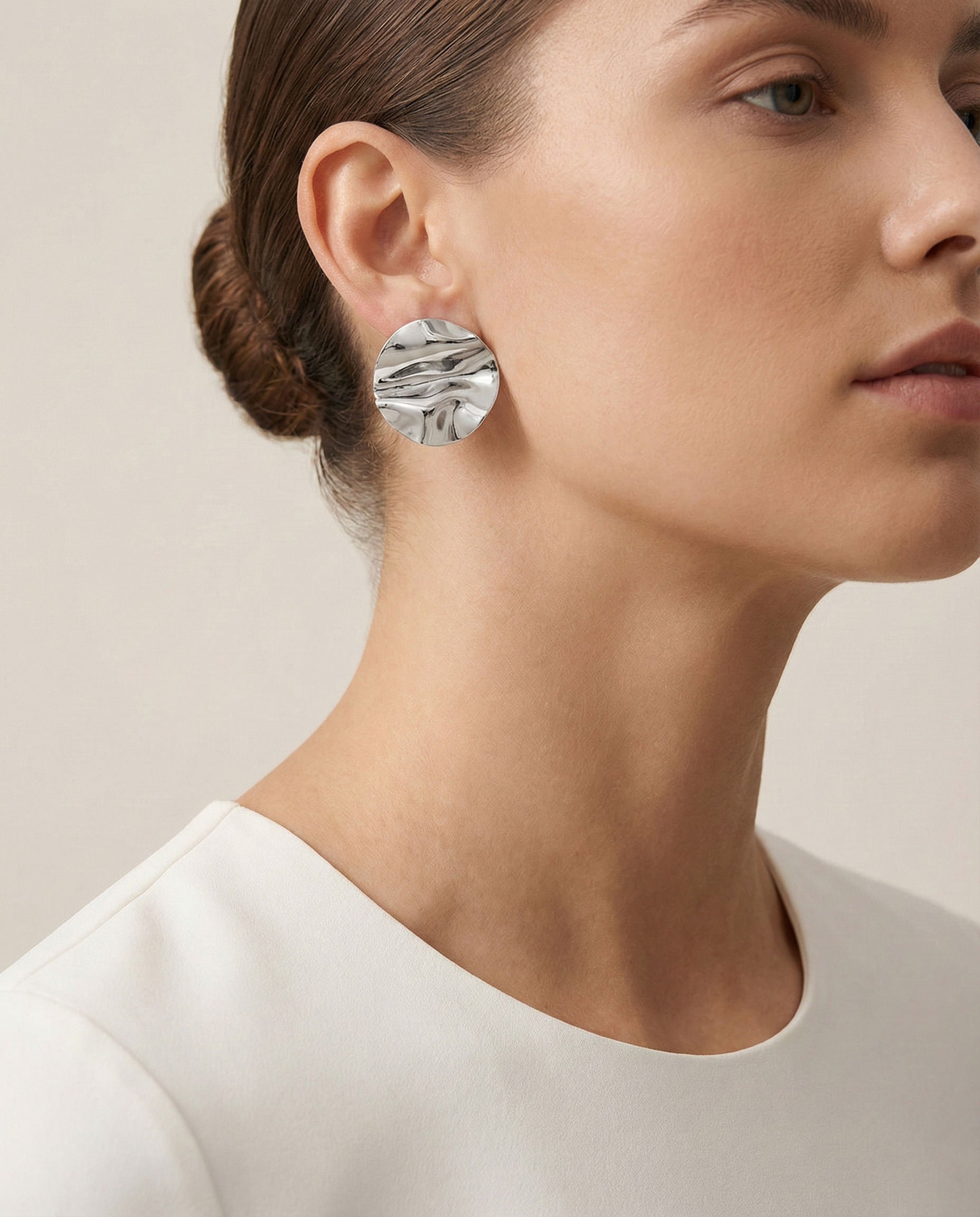 Luna Melt Studs