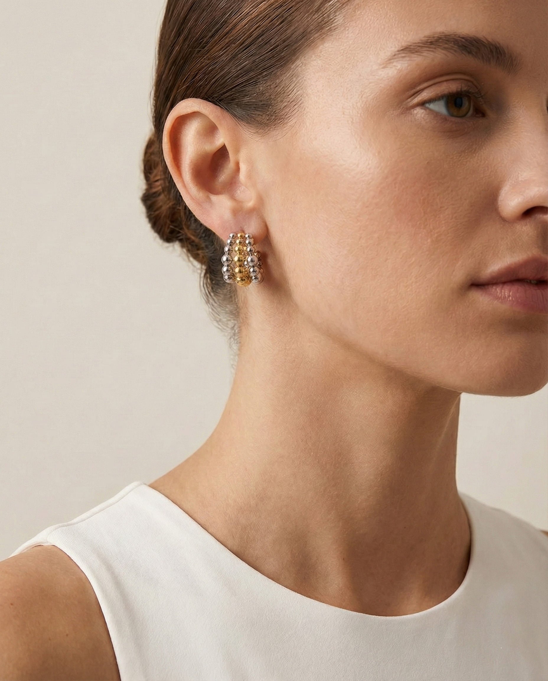 Dual-Tone Orbit Hoops