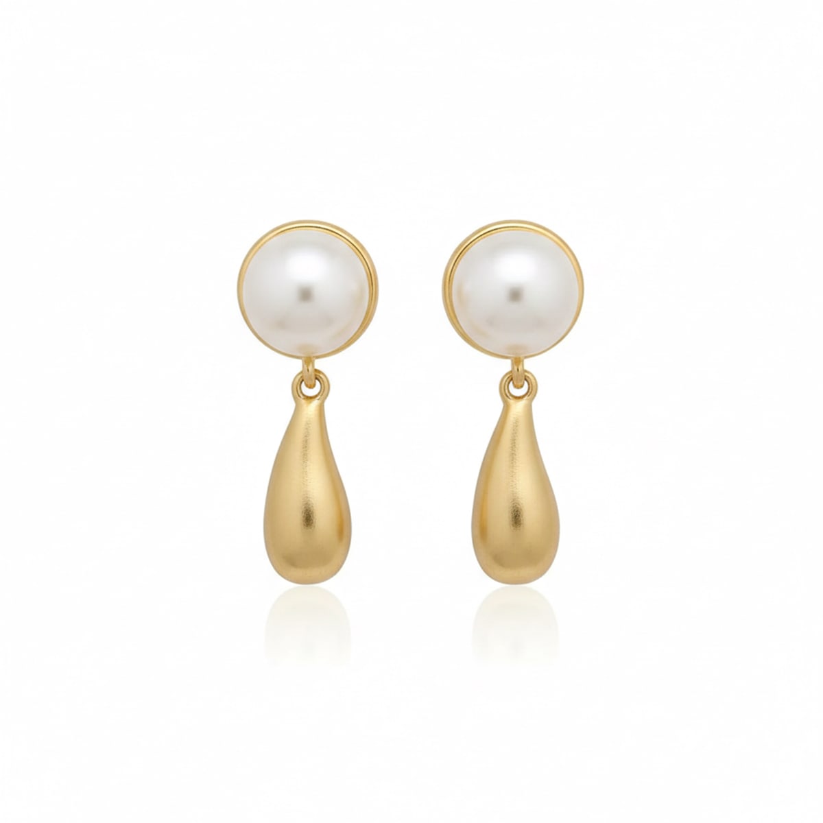 Pearl Teardrop Stud Earrings