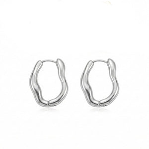 Soft Curve Hoop Earrings